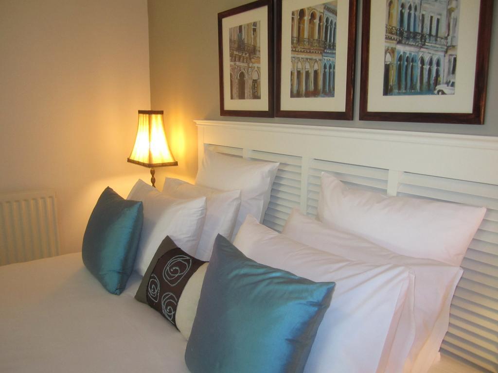 Plantation House At Whitecliffs Bed And Breakfast Rye Bilik gambar
